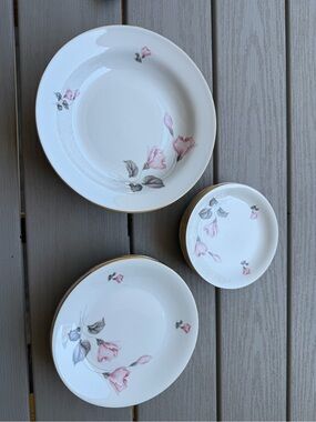 Vintage Winterling Bavaria WIG137 China Set 18 Pc Pink Floral Gold Trim Germany